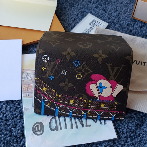 Louis Vuitton Victorine Wallet Exclusive Limited - Picture 9 of 10